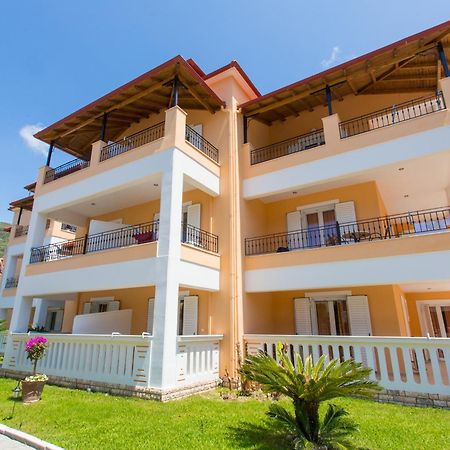 Tropical Apartments Parga Luaran gambar