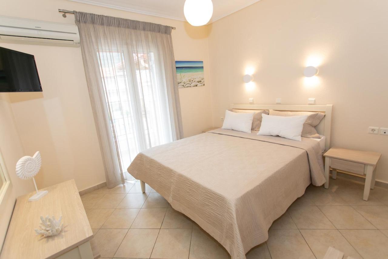 Tropical Apartments Parga Luaran gambar