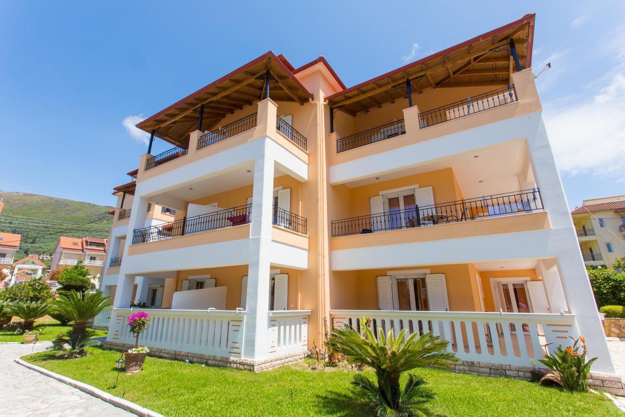 Tropical Apartments Parga Luaran gambar